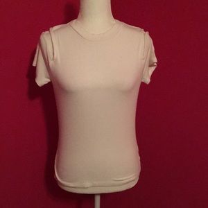 Cold shoulder tee
